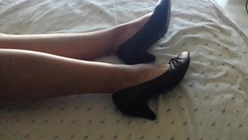 female feet in heels