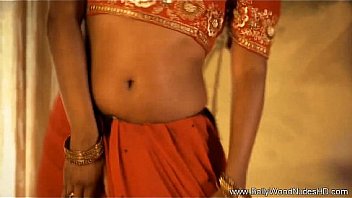 Amazing Bollywood Babe Dancer Is A Tease