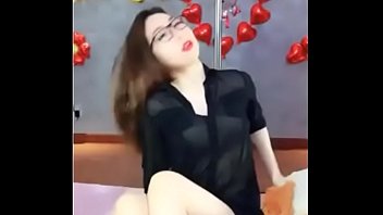 uplive sexy girl vếu to nhảy gợi cảm