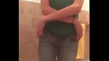 WhatsApp Video 2018-02-12 at 18.27.40