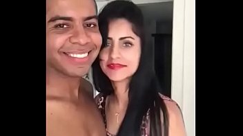 Punjabi girlfriend sucking dick